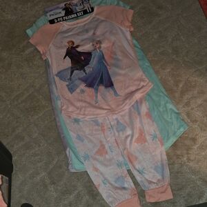 (J27) Kids Pajama Set - Pink and Blue (FROZEN)